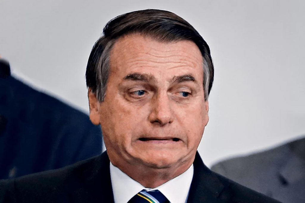 Ex-comandante confirma reunião com Bolsonaro sobre golpe